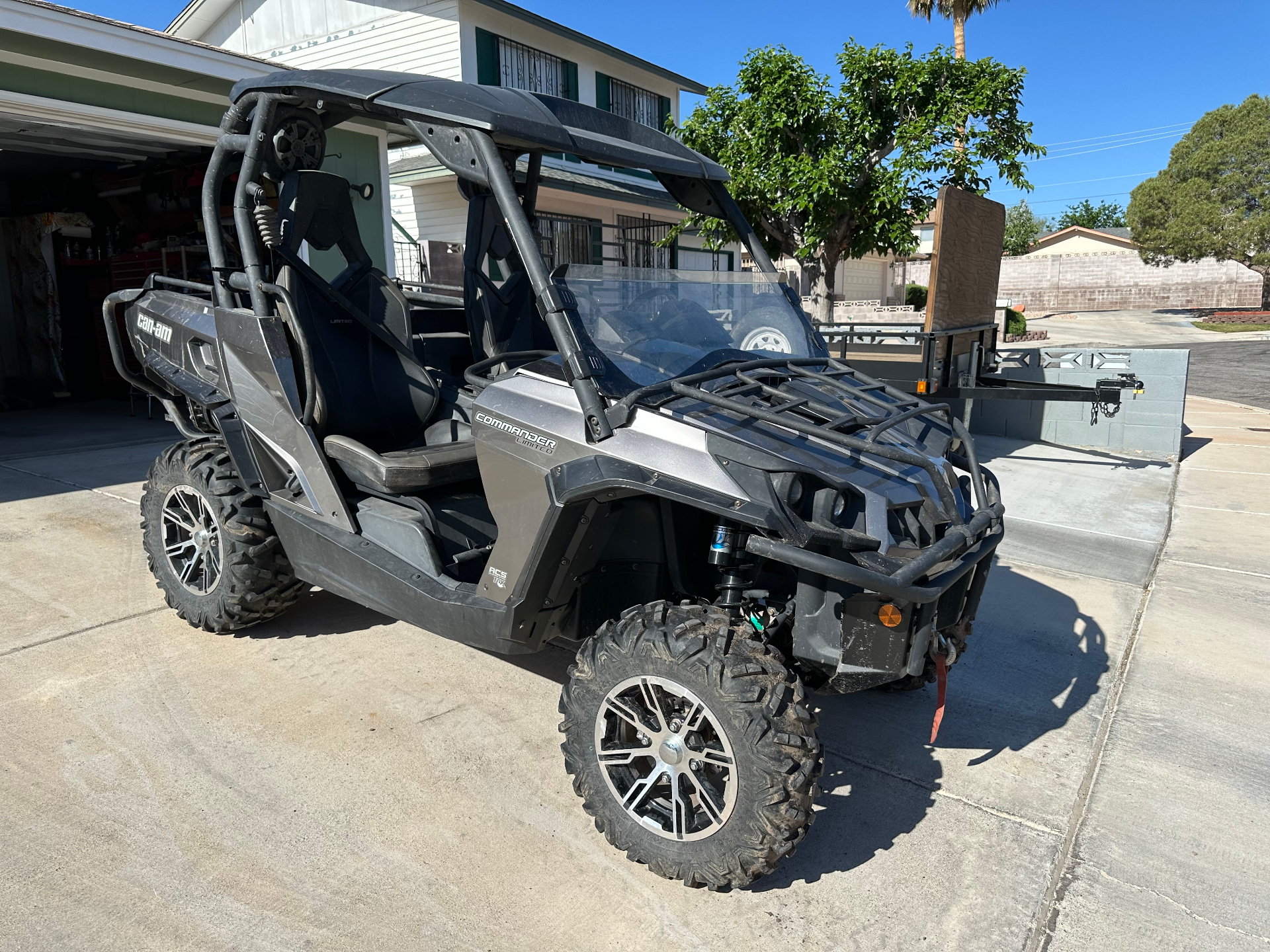 Can-Am Commander — Before